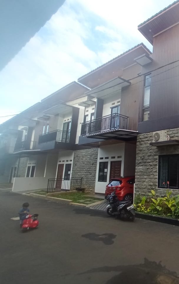 Rumah Cluster 2 Lantai Di Jual